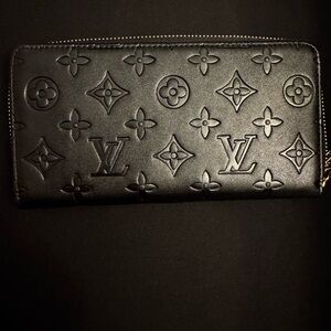 Louis Vuitton Black Embossed Monogram Zip Card Holder